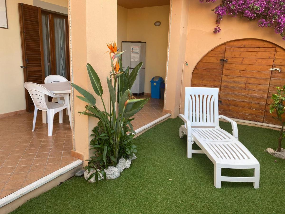 Casa Mayo Олбия Екстериор снимка